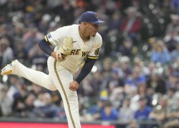 Milwaukee Brewers confirma cirugía Tommy John para el Campeón mundial Ángel Zerpa