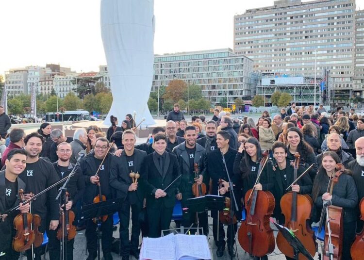 La Orquesta Carlos Cruz Diez de músicos venezolanos tocará para el papa León XIV en el Bernabéu