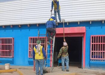 Alcaldía de Maracaibo ejecuta recuperación integral Mercado Santa Rosalía tiene techo nuevo