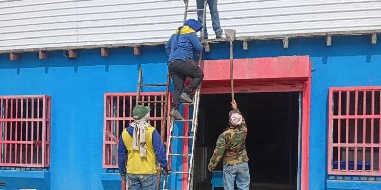 Alcaldía de Maracaibo ejecuta recuperación integral Mercado Santa Rosalía tiene techo nuevo