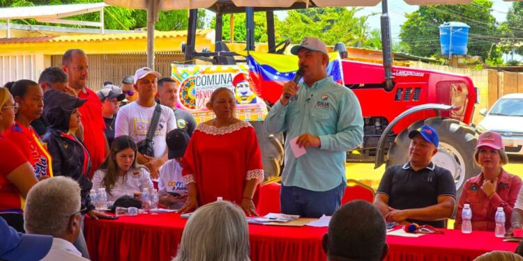 La Gobernación del Zulia potencia el “Obratón Comunal” con entrega de consultorios médicos y maquinaria agrícola en la parroquia Luis Hurtado Higuera