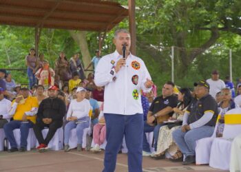 Sesenta consejos comunales de Guana reciben al Gabinete Territorial en la frontera de la Guajira