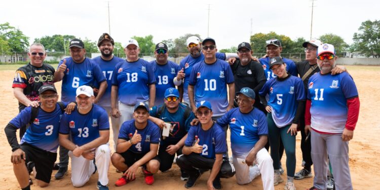 En la “Copa Día del Periodista” prevalecieron las mejores jugadas