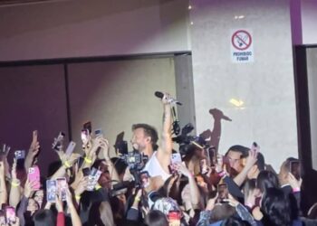 Sin Bandera desató el romance en Maracaibo con un concierto histórico tras 18 años de ausencia