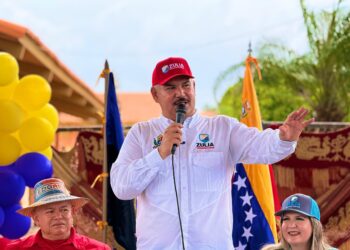 Luis Caldera encabeza Gabinete Territorial Comunalen la comunidad indígena Los Olivitos, de Mara