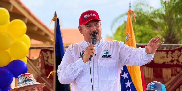 Luis Caldera encabeza Gabinete Territorial Comunalen la comunidad indígena Los Olivitos, de Mara