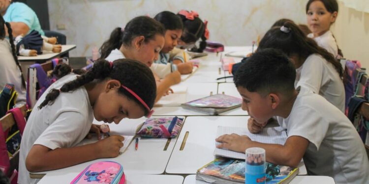 Matrícula estudiantil registrada en el Sistema de Gestión Escolar alcanza los 720 mil en el Zulia