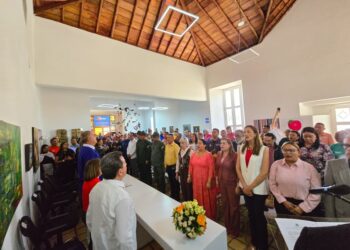 El Gobernador Caldera juramenta comisión para conmemorar centenario de la siembra del poeta zuliano Udón Pérez