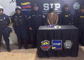 POLIMARACAIBO DETIENE A UNA MUJER POR PRESUNTO MALTRATO INFANTIL EN MARACAIBO