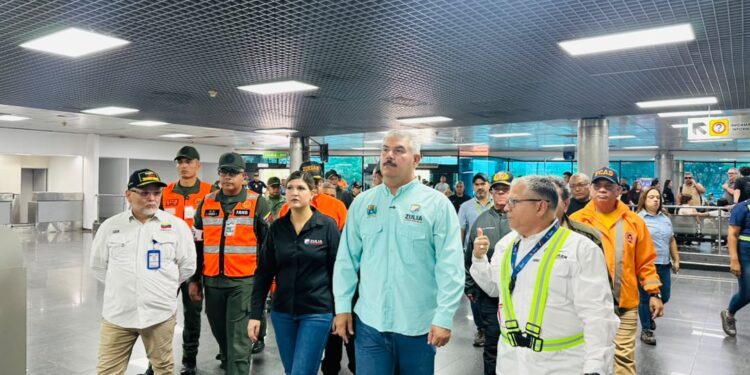 El Gobernador Luis Caldera inspecciona avances en la recuperación del Aeropuerto Internacional La Chinita