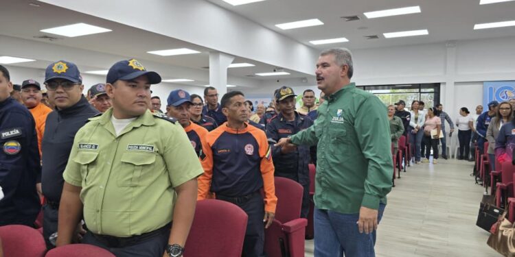 El Gobernador Luis Caldera: Las brigadas para evaluarinfraestructuras en el Zulia contarán con más de 300 expertos