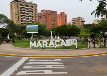 Alcaldía Bolivariana de Maracaibo entregó rehabilitada la plaza José Ramón Yepes
