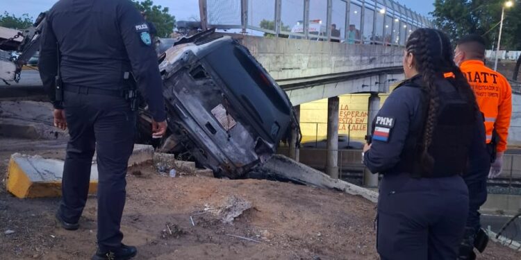 Despliegue inmediato de PoliMaracaibo y Bomberos ante trágico accidente con cuatro víctimas en la Circunvalación 1