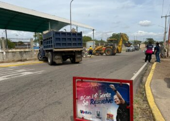 Bloques de Raúl Leoni y la “Doble Vía” fueron saneados por la Alcaldía de Maracaibo