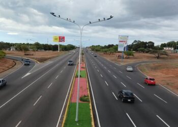La Gobernación el Sistema de drenajes responde de manera favorable durante las lluvias registradas en Maracaibo