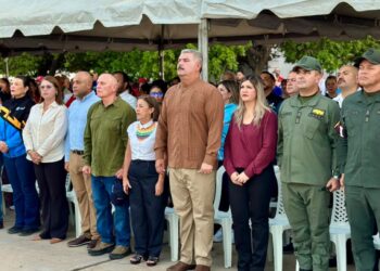 Gobernador Luis Caldera junto al pueblo zuliano conmemora los 72 años del natalicio del comandante Hugo Chávez