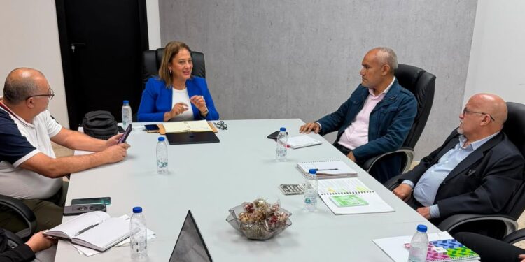 Alcaldía de Maracaibo y Colegio de Contadores inician mesas de trabajo para impulsar campaña de cultura tributaria