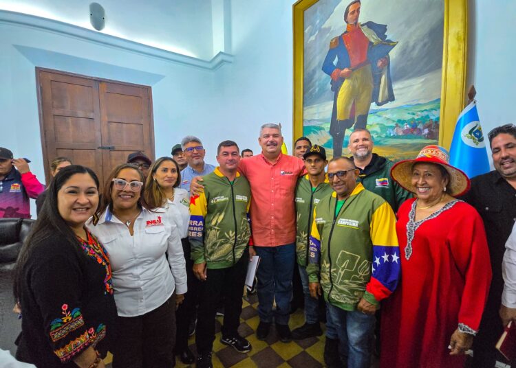 El Gobernador Luis Caldera instala Estado Mayor para atender 6.300 unidades de producción ganadera en el Zulia