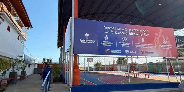 Alcaldía de Maracaibo rehabilitó de las ruinas cancha multideportiva Altamira Sur
