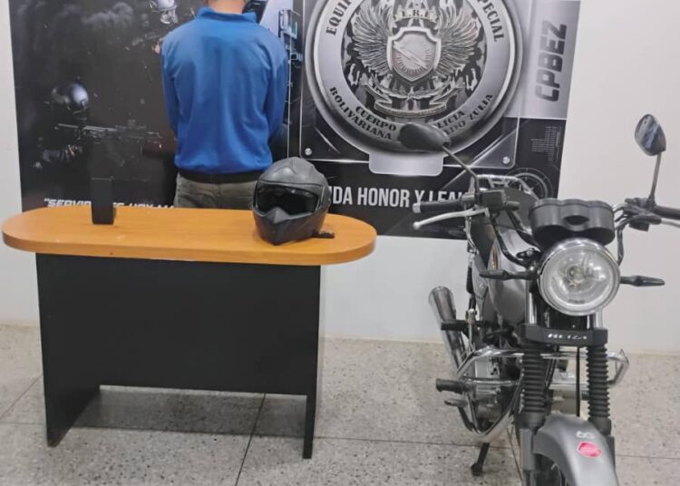 Capturado motorizado por el ERE-Cpbez por robo de teléfono en la C-1 de Maracaibo