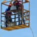 Quedó instalada nueva punta del Obelisco de la Plaza de la República
