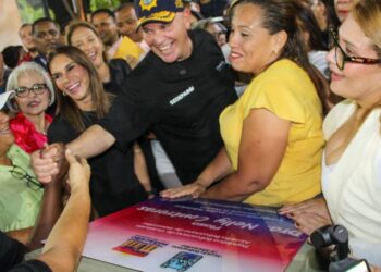 Alcaldia de Maracaibo eliminó un basurero y construyó la Plaza Nelly Contreras