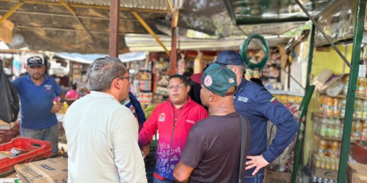 Comerciantes y Alcaldía de Maracaibo se unen para transformar el Mercado de La Curva