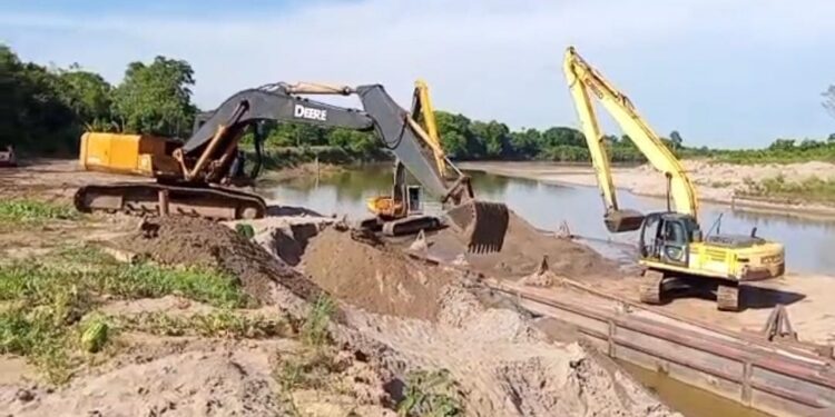 Gobierno nacional y Gobernación del Zulia avanzancon el Plan de Control de Inundaciones en el Sur del Lago