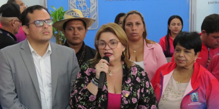 Dessiree Fernández entrega oficinas de comisiones permanentes rehabilitadas y climatizadas en el Concejo Municipal de Maracaibo