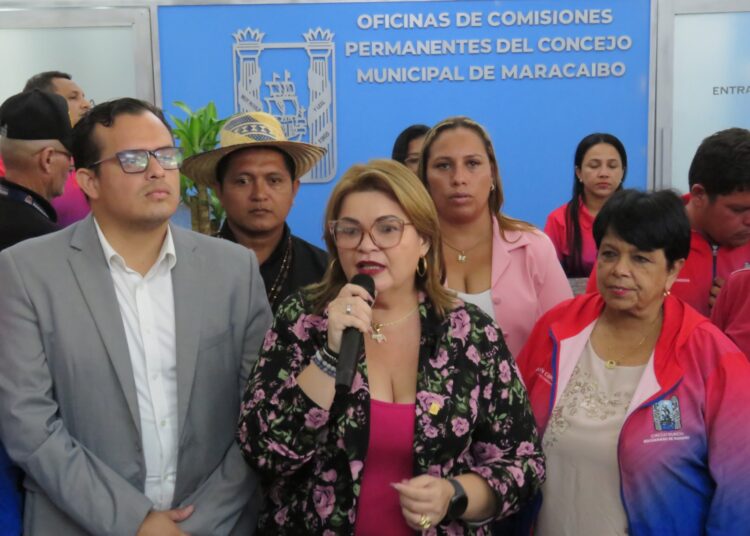 Dessiree Fernández entrega oficinas de comisiones permanentes rehabilitadas y climatizadas en el Concejo Municipal de Maracaibo