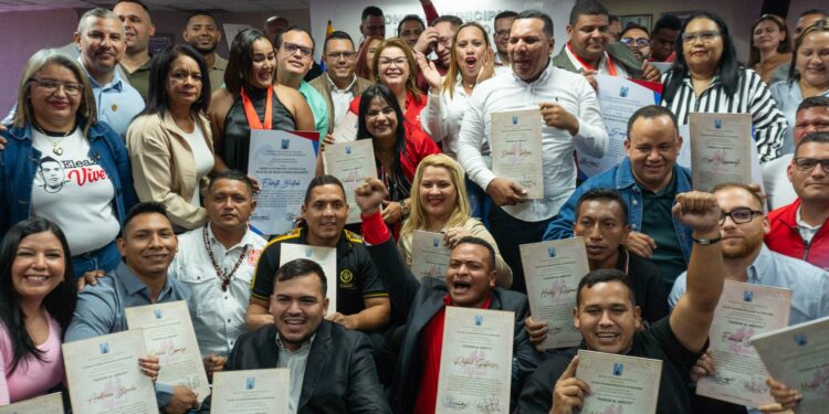 Juventud y memoria histórica: Concejo Municipal conmemora el 18° aniversario de la JPSUV