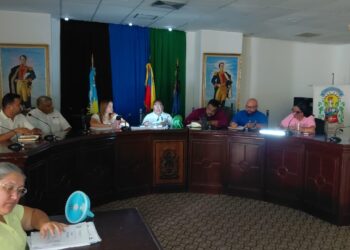 Proponen bautizar el salón de sesiones del Concejo Municipal de Lagunillas con el nombre del Dr. Alirio Figueroa