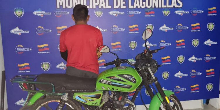 PoliLagunillas detuvo a un motorizadopor “noticias criminis” tras video viraldurante accidente vial