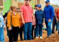 ELGobernador Luis Caldera inspecciona inicio de sustitución de colector matriz de 12 pulgadas en el corredor vial Amparo